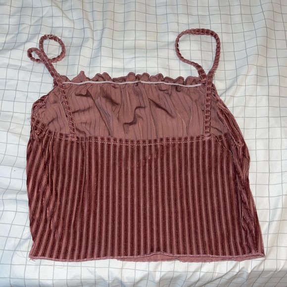 Dusty Pink crop top - Picture 2 of 3